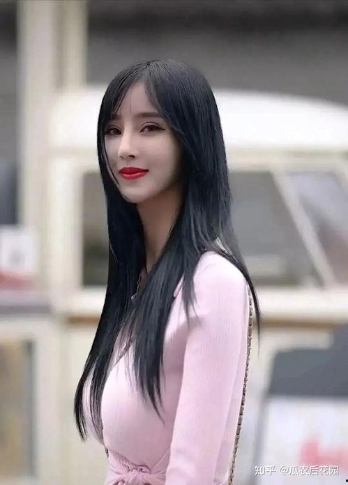 网红不雅吃瓜事件视频,视频曝光引发网友热议