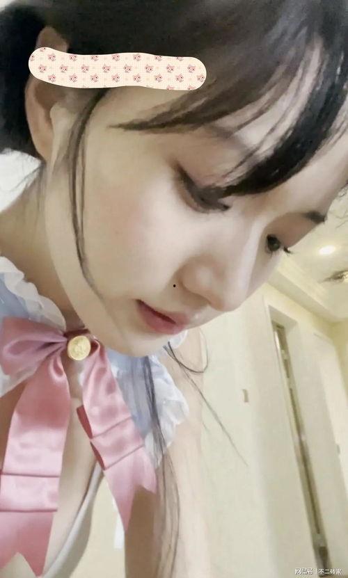 吃瓜女网红视频滤镜,一场视觉盛宴的奇幻之旅