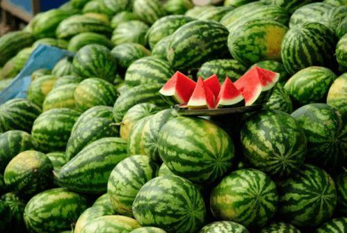 网红汤颖吃瓜,吃瓜背后的故事与真相