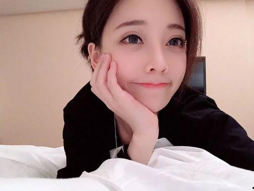 网红阙二姐吃瓜事件,揭秘网络舆论的狂欢与反思