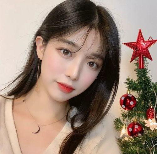 抖音网红向婧吃瓜